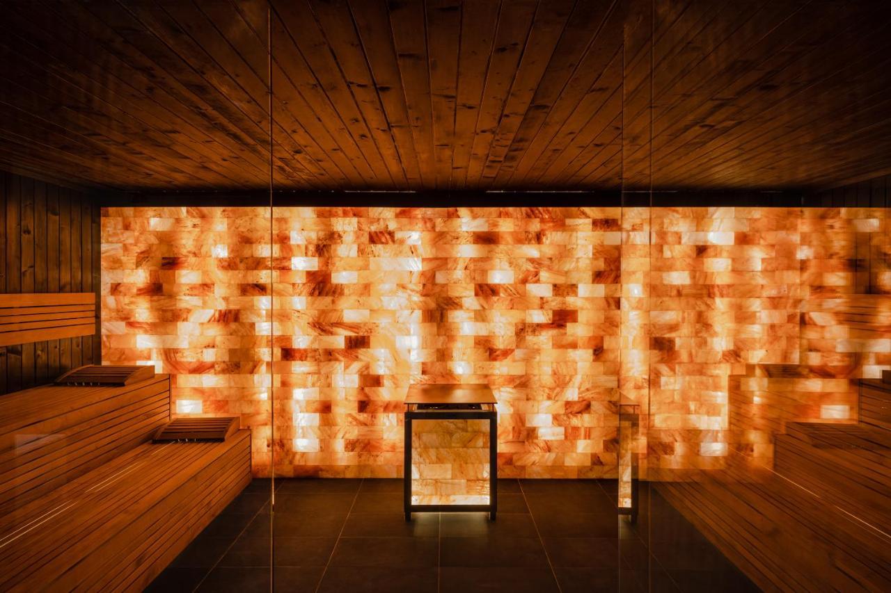Belmonte Hotel Krynica-Zdroj Bagian luar foto Salt room